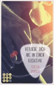 Verliebe dich nie in einen Rockstar (Die Rockstar-Reihe 1)