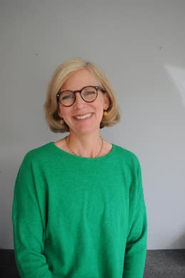 Dr. Ina Schmidt