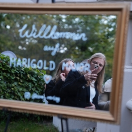 Release-Event zu Marigold-Manor