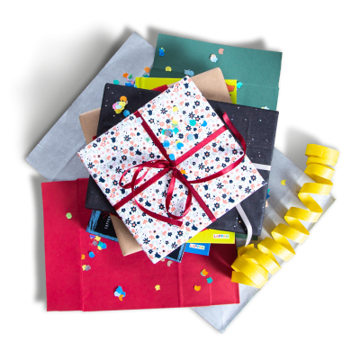 Foto von eingepackten Geschenken