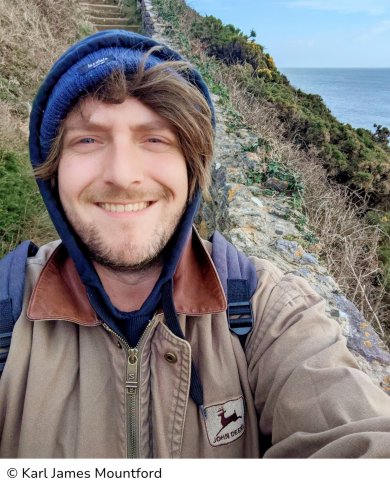 Foto des Illustrators Karl James Mountford