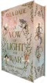 Cover von „A Vow of Light and War“